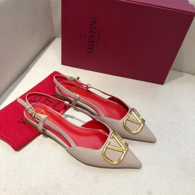 Valentino VLogo বিন্দু টো স্লিংব্যাক ব্যালে ফ্ল্যাট 2
