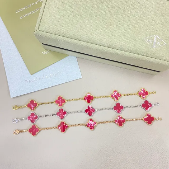 Van Cleef & Arpels Alhambra Five Motif Red Marble Gold Bracelet 5
