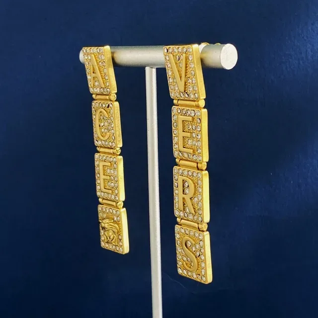 Brincos Versace Alphabet Letra-Bloque Ouro Prata Pavé-Crystal 5