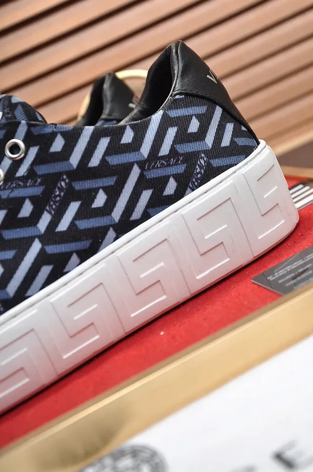 Versace Noir Bleu Géométrique Greca-Print Textile Upper White Cupsole Lifestyle Sneakers 2