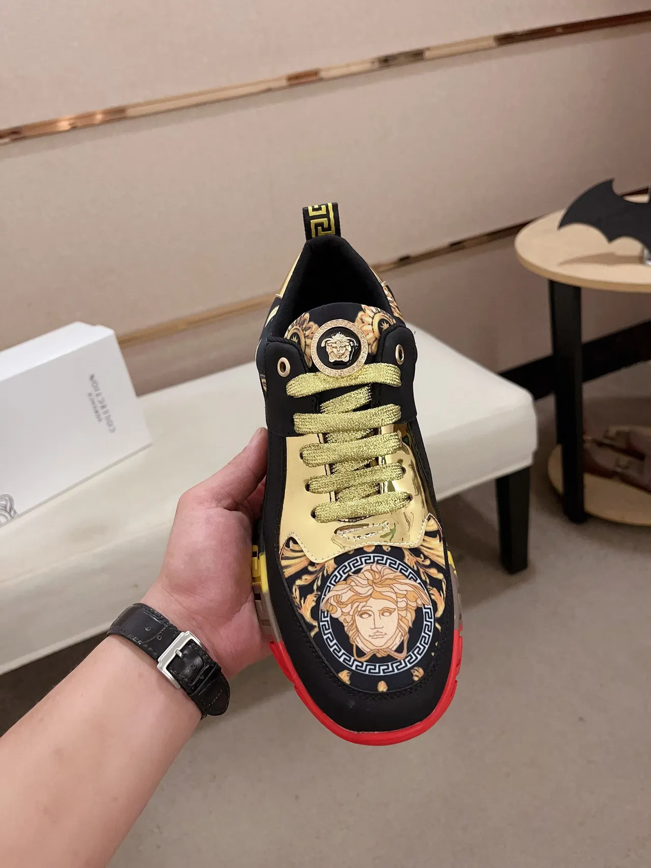 Versace Chain Reaction Baroque Print Medusa Lifestyle Sneakers 2
