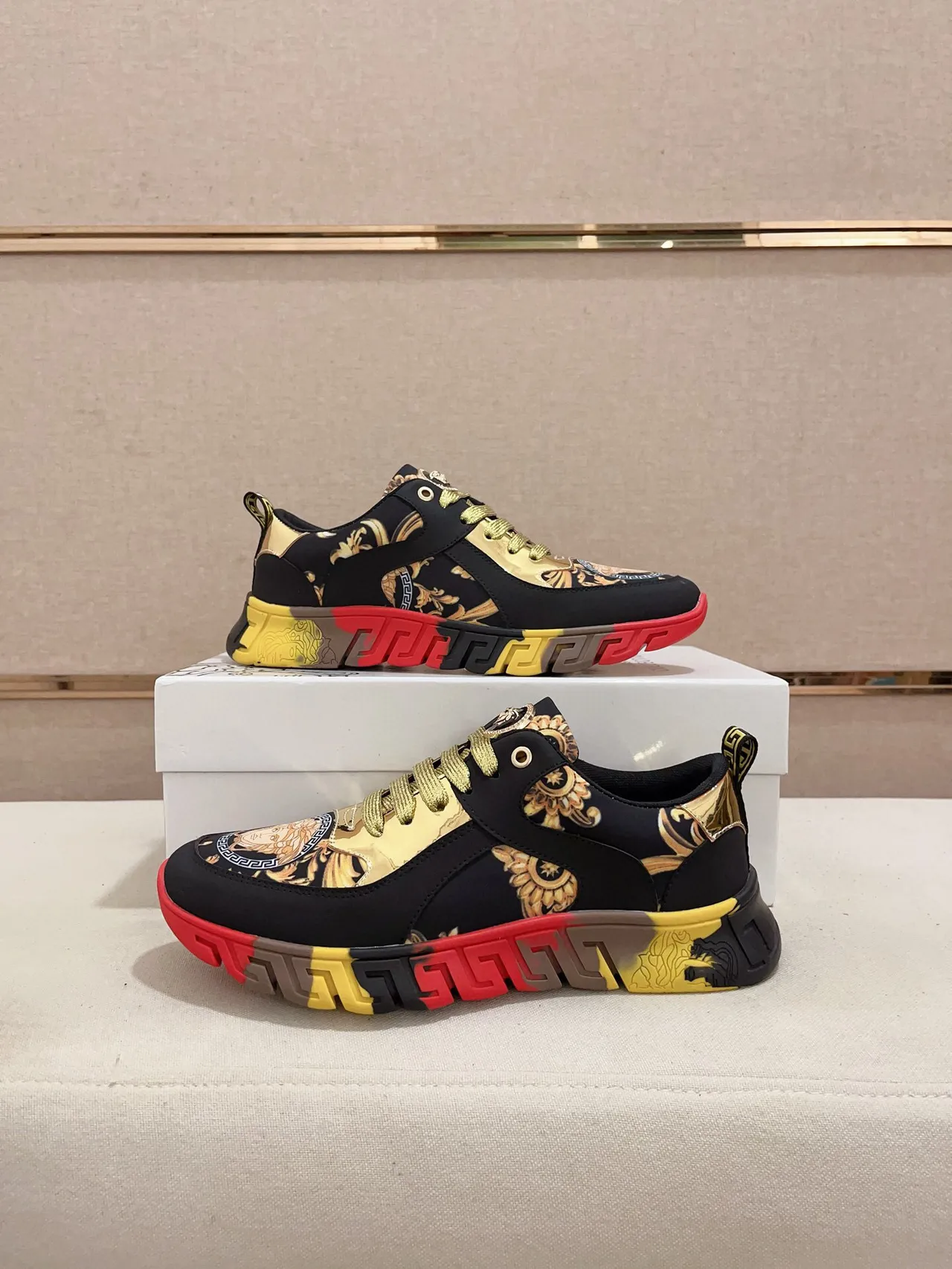 Versace Chain Reaction Baroque Print Medusa Lifestyle Sneakers 7
