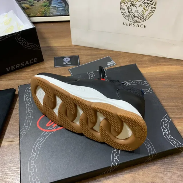 Versace Chain Reaction Black Red Sole Greca Key Motif Chunky Sneakers 3