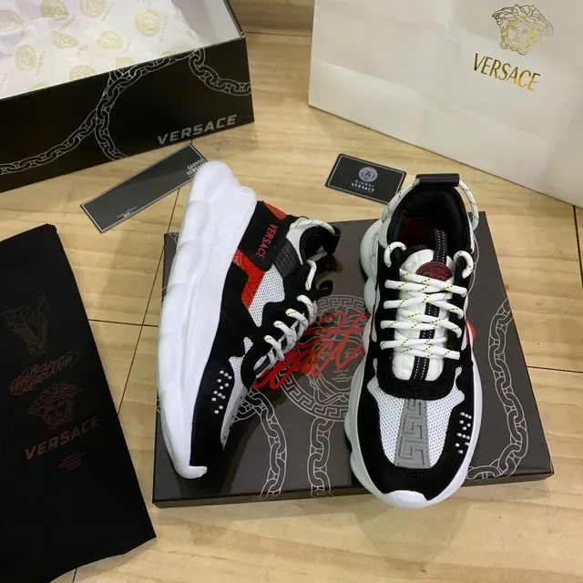 Versace Chain Reaction أسود أبيض أحمر حذاء رياضي سميك 6