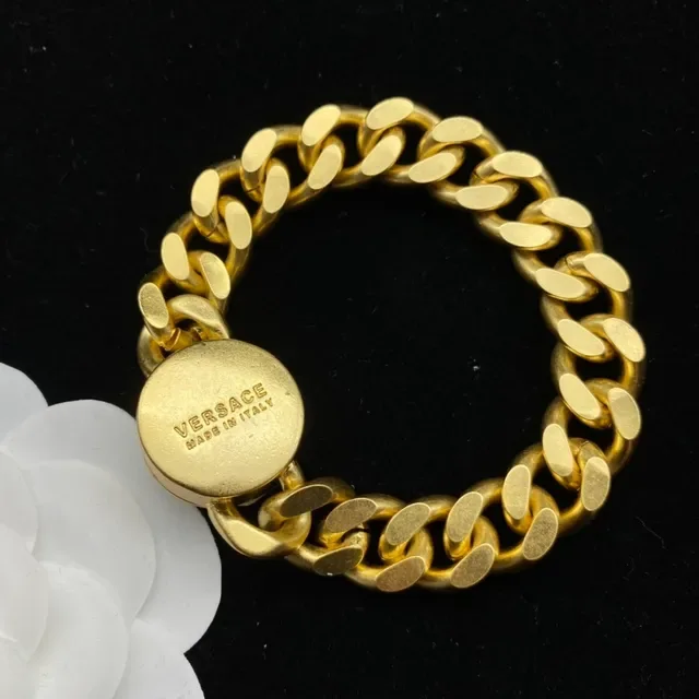 Colar Versace Chain Reaction Medusa Curb Chain de Ouro 2