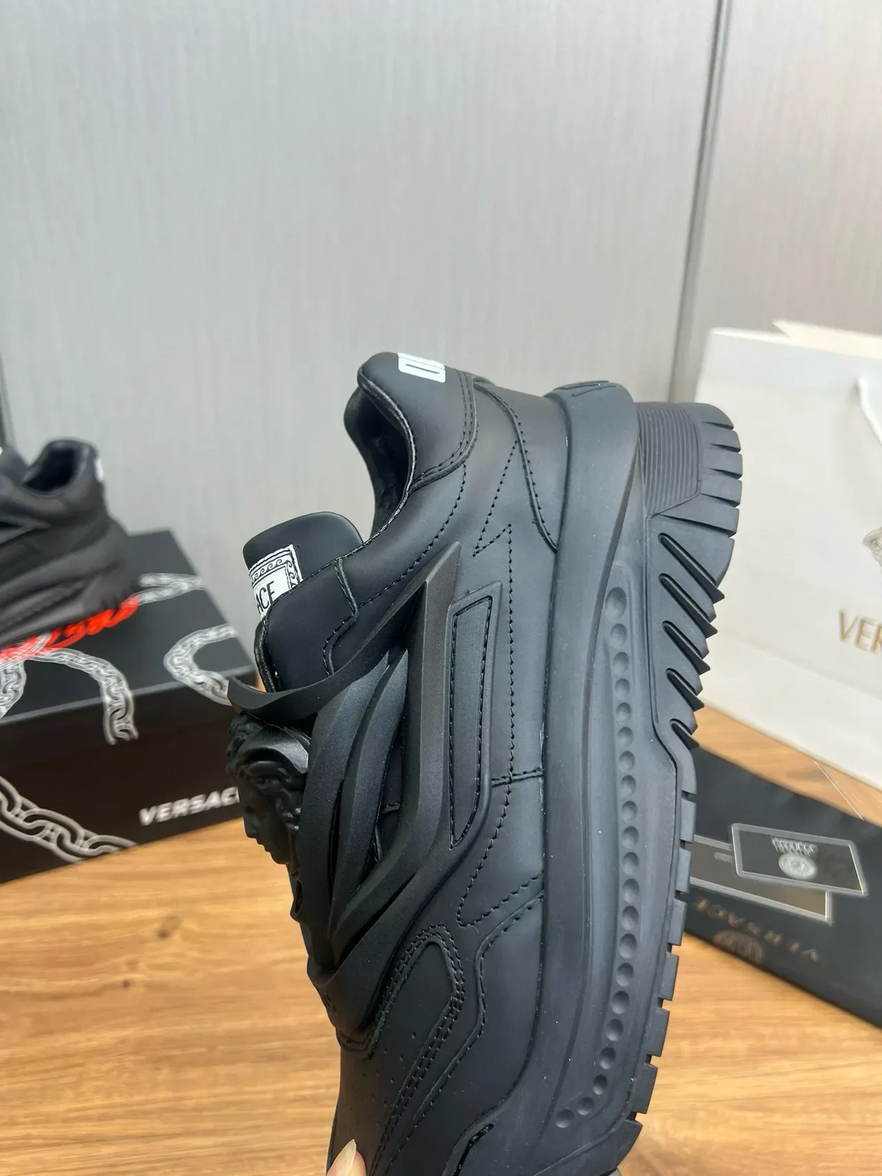 Versace Chain Reaction Monochrome Black Lifestyle Sneakers 10