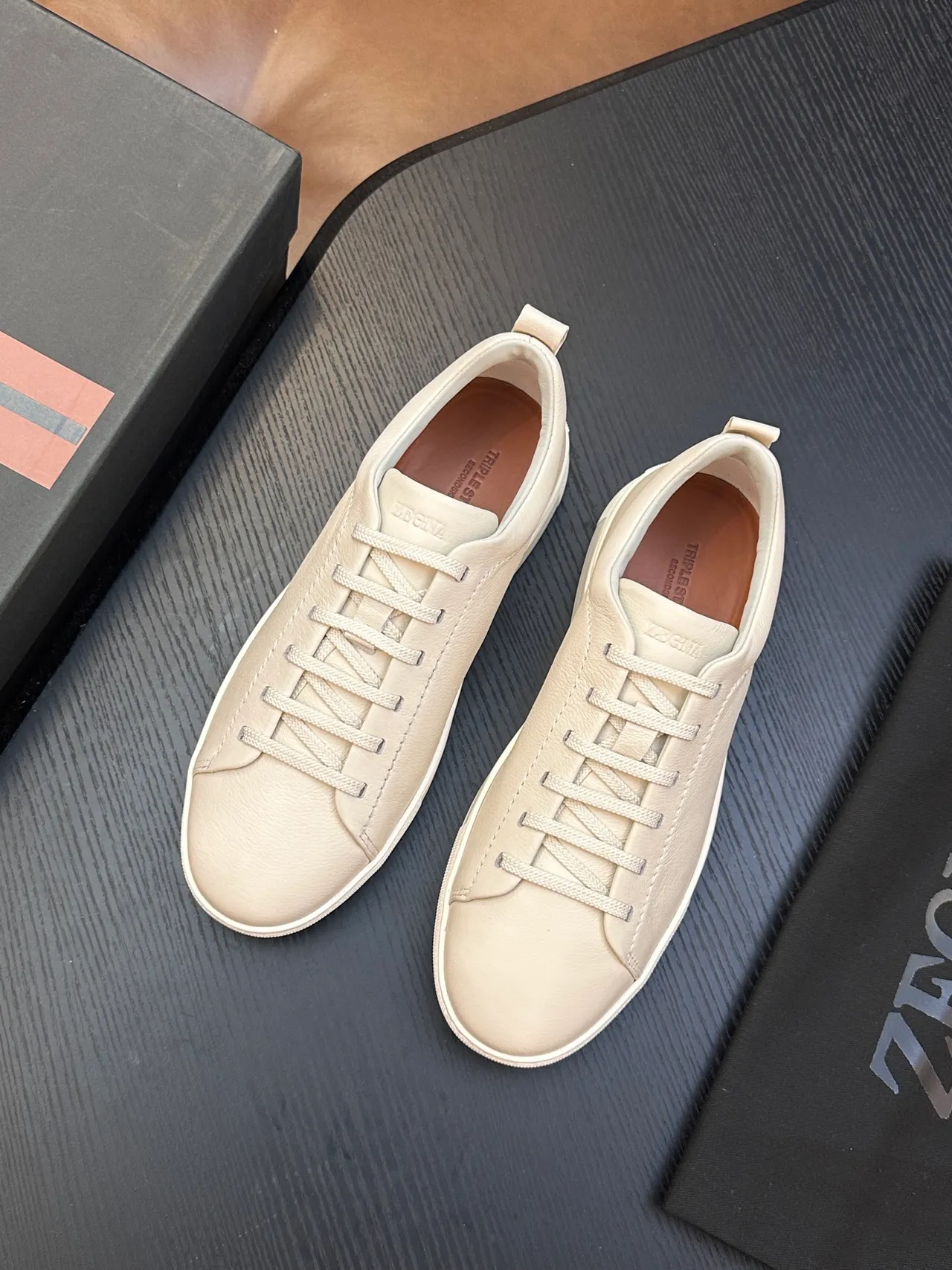Zegna 极简皮革低帮生活休闲鞋 5