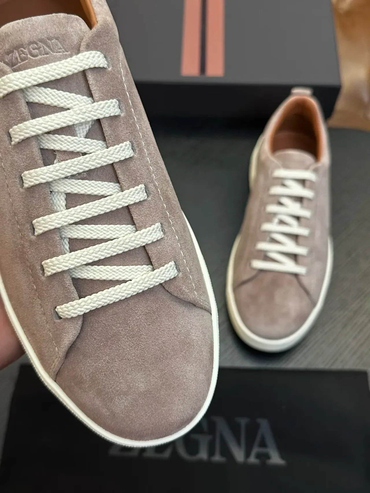 Zegna سويدي low-top lifestyle sneaker 4
