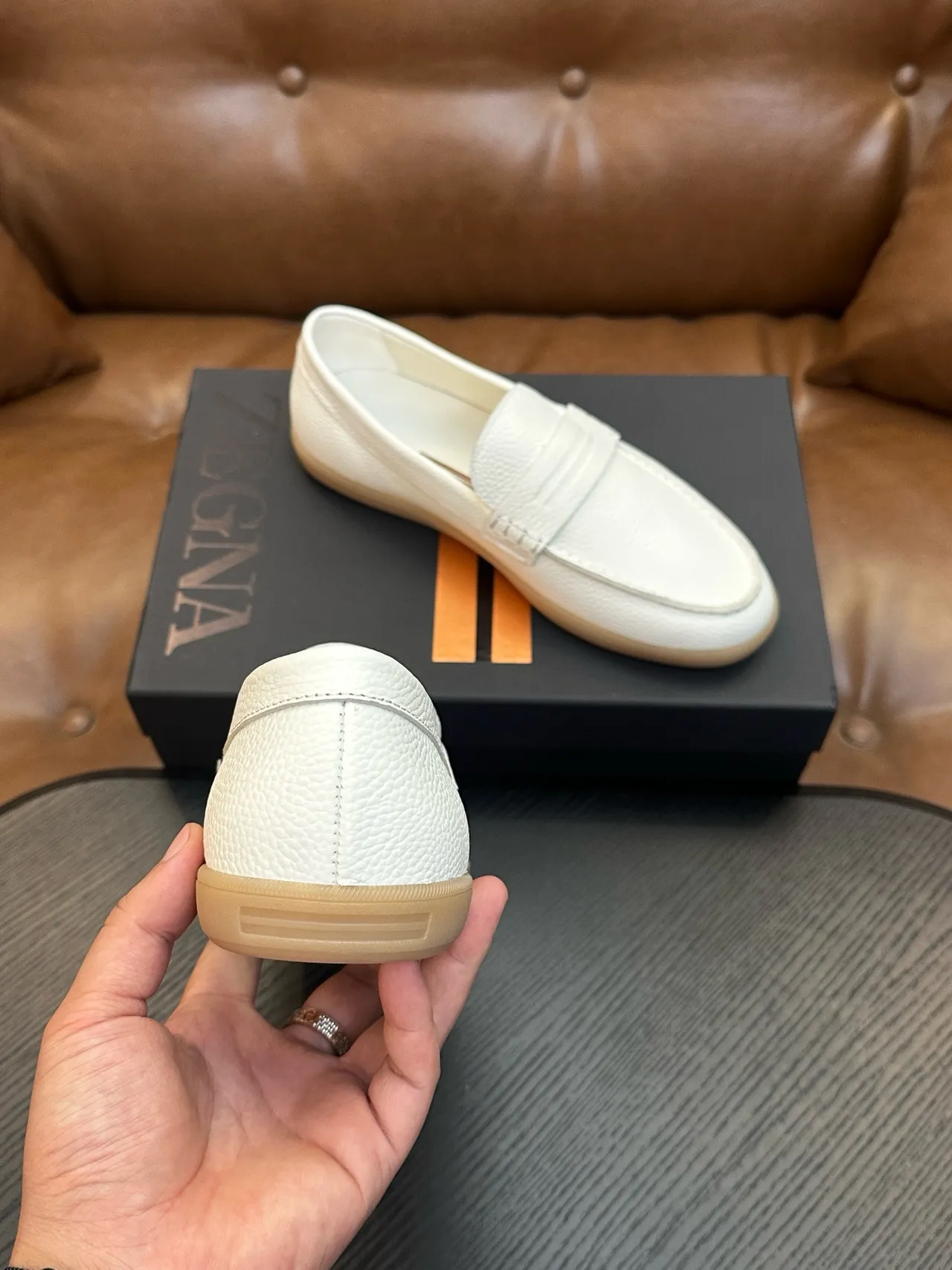 Zegna Cuero blanco beige granulado correa penny loafer 3