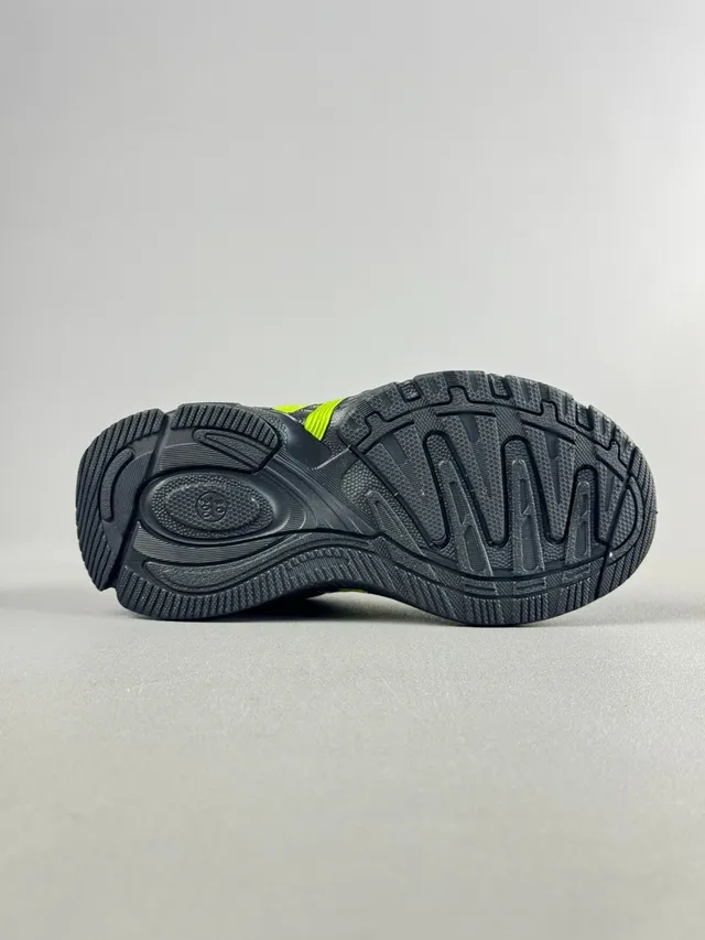Adidas Black Green Midsole Mesh-Synthetic Hybrid Upper Chunky Sneakers 9