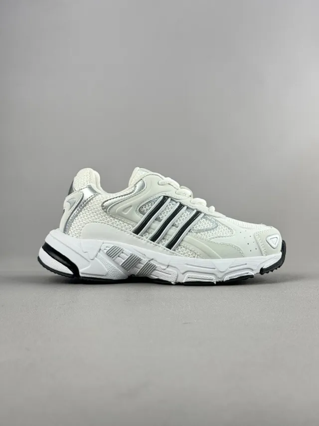 Adidas Black Green Midsole Mesh-Synthetic Hybrid Upper Chunky Sneakers 19