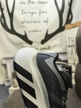 Adidas Zapatos Negros Blancos Suela Esculpida En Capas Parte Superior De Malla Y Sintético Sneakers Lifestyle 3