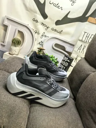 Adidas Zapatos Negros Blancos Suela Esculpida En Capas Parte Superior De Malla Y Sintético Sneakers Lifestyle 9