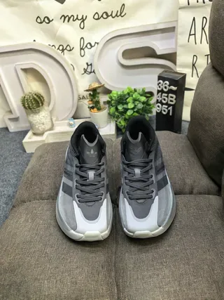 Adidas Zapatos Negros Blancos Suela Esculpida En Capas Parte Superior De Malla Y Sintético Sneakers Lifestyle 10