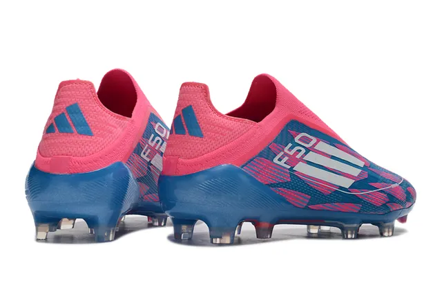 Adidas Bleu Rose Bas-Coupé Collet Ajusté Imprimé Géométrique Terrain Ferme Chaussures de Football 5