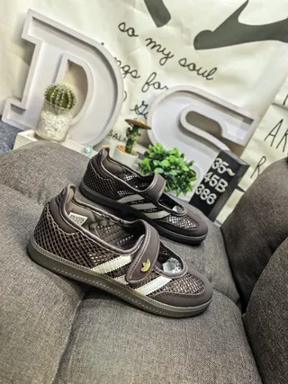 Adidas Zapatillas Lifestyle Marrón Blanco Sin Cordones Inspiradas en Mary Jane Superior de Malla 9