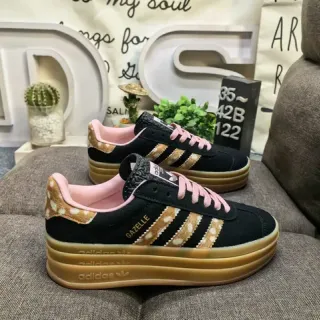 Adidas Gazelle 黑色粉色鹿印平台生活方式运动鞋