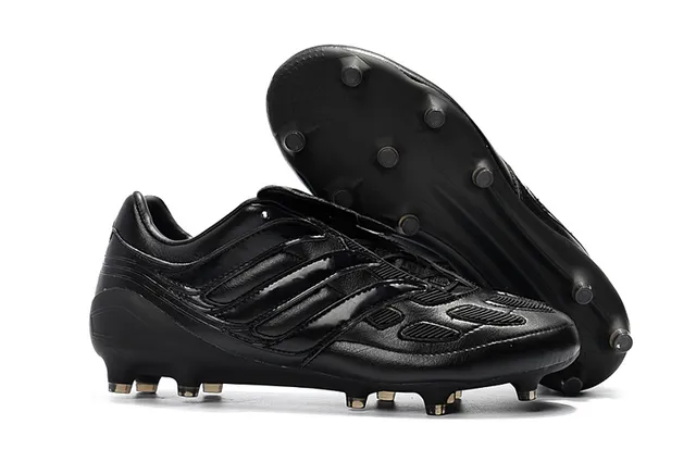 Adidas Sapatos de Futebol com upper sintético Gold Black Metallic, superposição Three-Stripe Overlay, para gramado firme 7