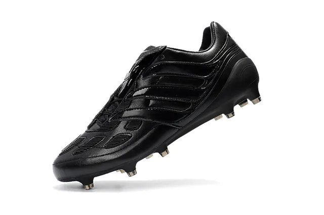 Adidas Sapatos de Futebol com upper sintético Gold Black Metallic, superposição Three-Stripe Overlay, para gramado firme 20
