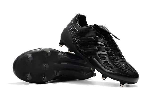 Adidas Sapatos de Futebol com upper sintético Gold Black Metallic, superposição Three-Stripe Overlay, para gramado firme 21