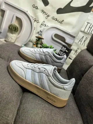 Adidas Gris Beige Zapatillas Lifestyle de Ante de Bajo 7