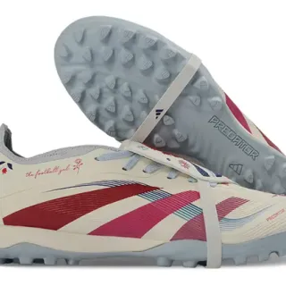 Adidas Predator Beige Red Chaussures de football Turf à lacets à coupe basse avec panneaux de recouvrement synthétique