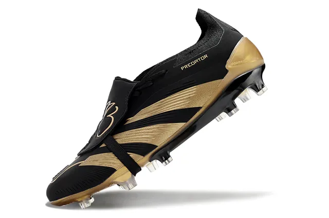 Adidas Predator Zapatos de fútbol negro y oro para terreno firme 3