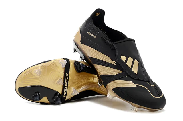 Adidas Predator Zapatos de fútbol negro y oro para terreno firme 4