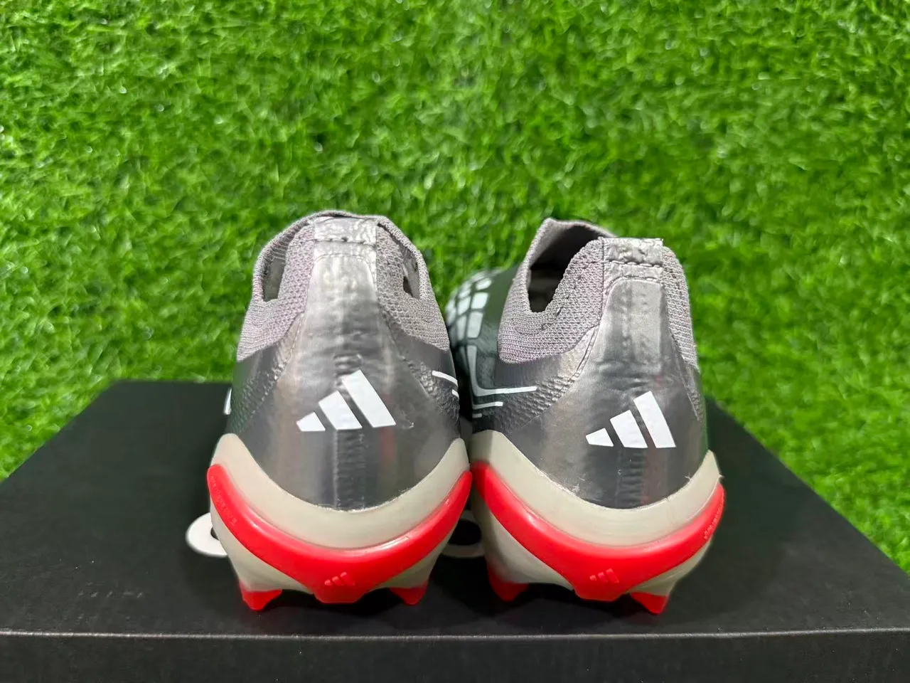Adidas Predator Argent métallique Orange Firm-Ground Chaussures de football 5