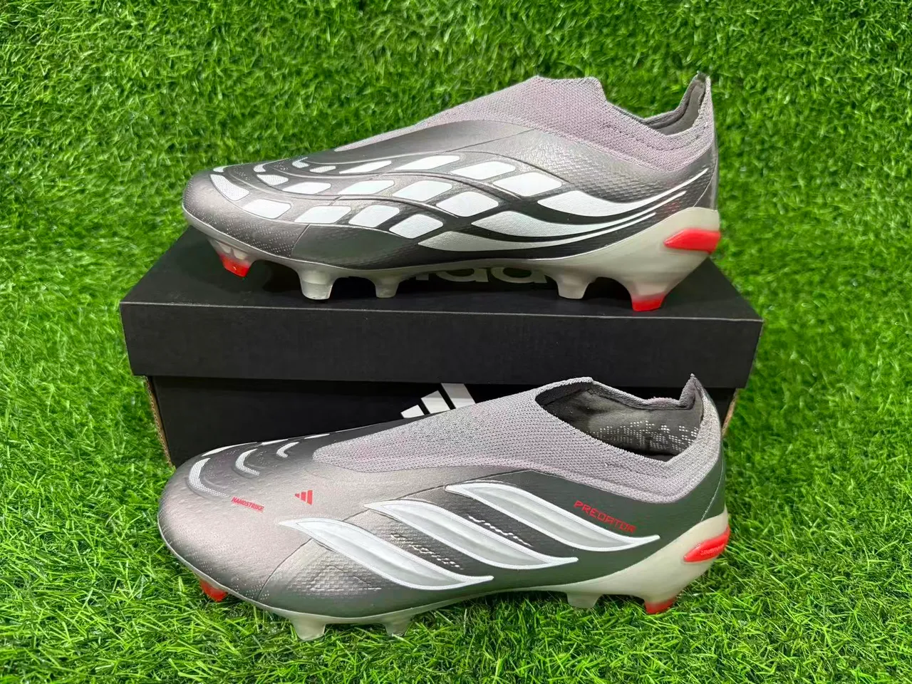 Adidas Predator Argent métallique Orange Firm-Ground Chaussures de football 8