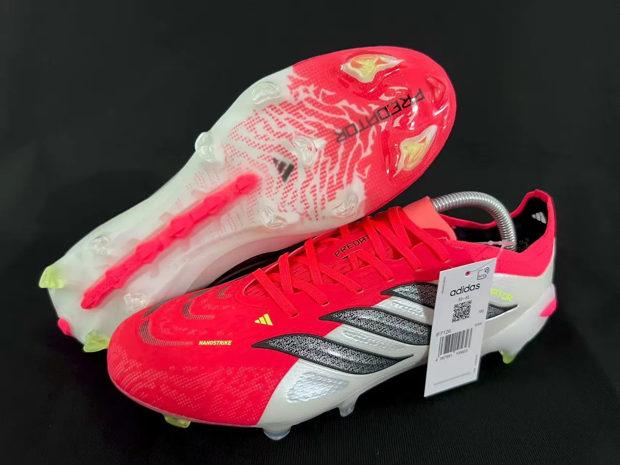 Adidas Predator أحمر أبيض منخفض القطعة القماش الاصطناعي المخدد خطوط ثلاثية قفص أرض صلب أحذية كرة القدم 7
