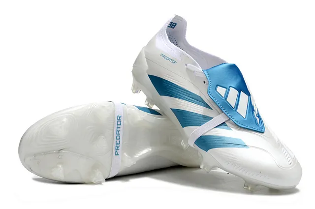 Adidas Predator Sapatos de futebol branco e azul Firm-Ground 4