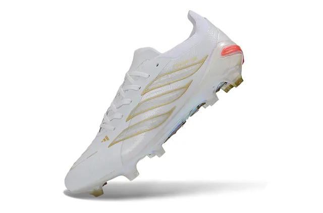 Adidas Predator Blanc Or Bas Lacets Iridescent Plaque de semelle Terrain Ferme Chaussures de Football 3