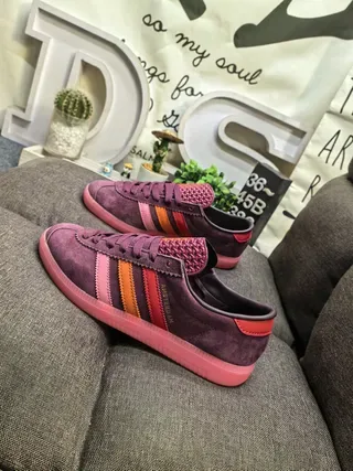 Adidas Purple Pink Suede Upper Three-Stripe Side Panel Lifestyle Sneakers 7