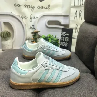 Adidas Samba Mint Blue et Blanc sneakers lifestyle