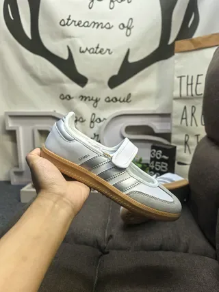 Adidas Samba Off-White e Preto Lifestyle Sneakers 5