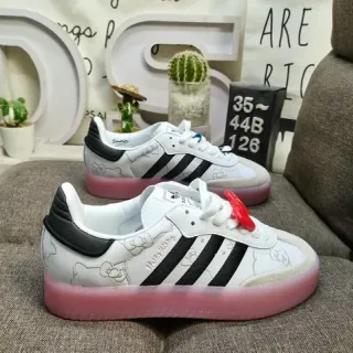 Adidas Samba OG Hello Kitty أبيض أسود وردي أحذية رياضية نمط حياة