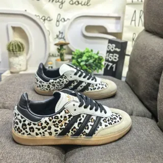 Adidas Samba OG أحذية أسلوب حياة مطبوعة النمر