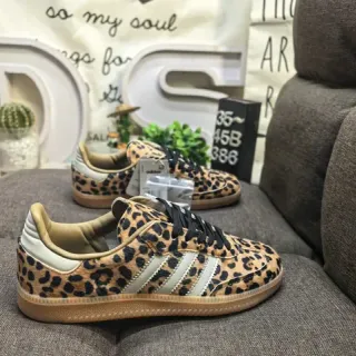 Adidas Samba OG 豹纹生活方式运动鞋