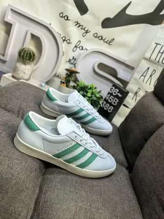 Adidas Samba OG Blancs et Verts Lifestyle Sneakers 9
