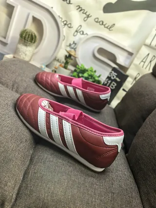 Adidas 银白色 绗缝鞋头盒 三条纹侧面板 玛丽珍鞋 17