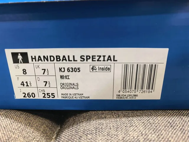 Adidas Spezial Zapatillas Lifestyle de Ante Azul Claro 22
