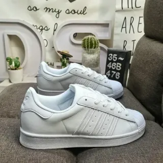 Adidas Superstar All-White Lifestyle Sneakers حذاء رياضي أسلوب حياة أبيض كامل