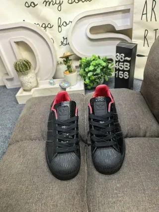 Adidas Superstar Preto Vermelho Couro com Emboss Croc Parte Superior Forro Interior Tênis Lifestyle 10