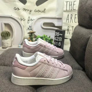 Adidas Superstar حذاء رياضي أنيق وردي غباري وأبيض