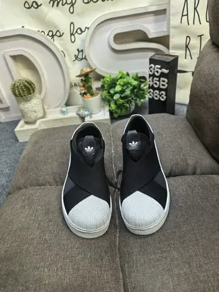 Adidas Superstar Slip-On أسود وأبيض أحذية رياضية نمط حياة 10