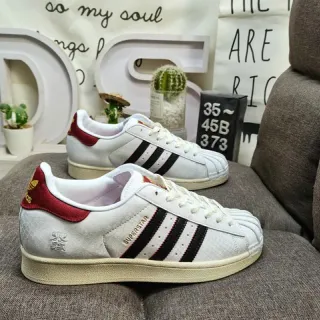 Adidas Superstar حذاء أسلوب حياة أبيض أحمر أسود