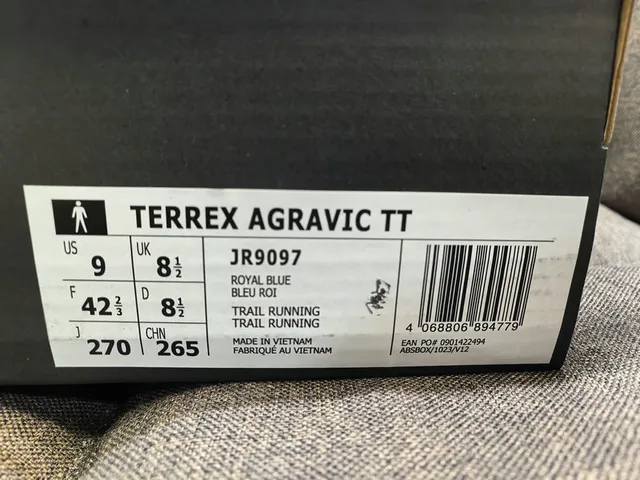 Adidas TERREX chaussures de course blanches oranges à trois bandes 2