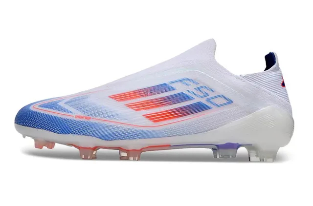 Adidas White Blue Chaussures de football à coupe basse ajustement chaussette upper gradient tricot synthétique crampons pour terrain ferme 2