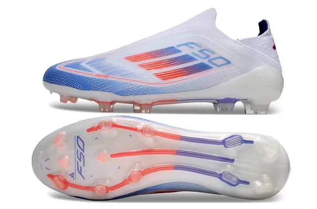 Adidas White Blue Chaussures de football à coupe basse ajustement chaussette upper gradient tricot synthétique crampons pour terrain ferme 3